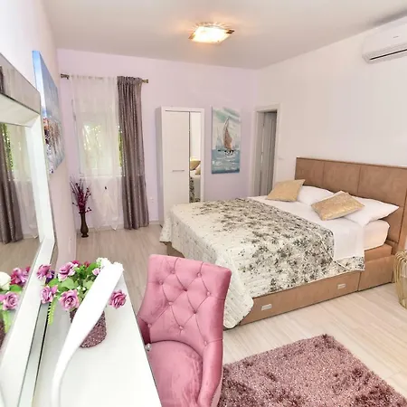 Apartament Sea Horse *